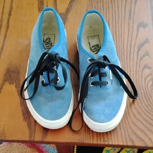 Vans Blue SUEDE-ISH Sneakers with Black Laces - Picture 1 of 4